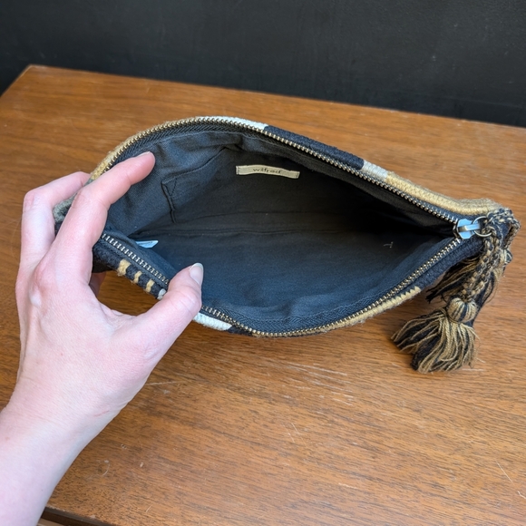 Wilfred Woven Tapestry Clutch with Tassel – Geometric Neutral Pattern - Picture 7 of 9